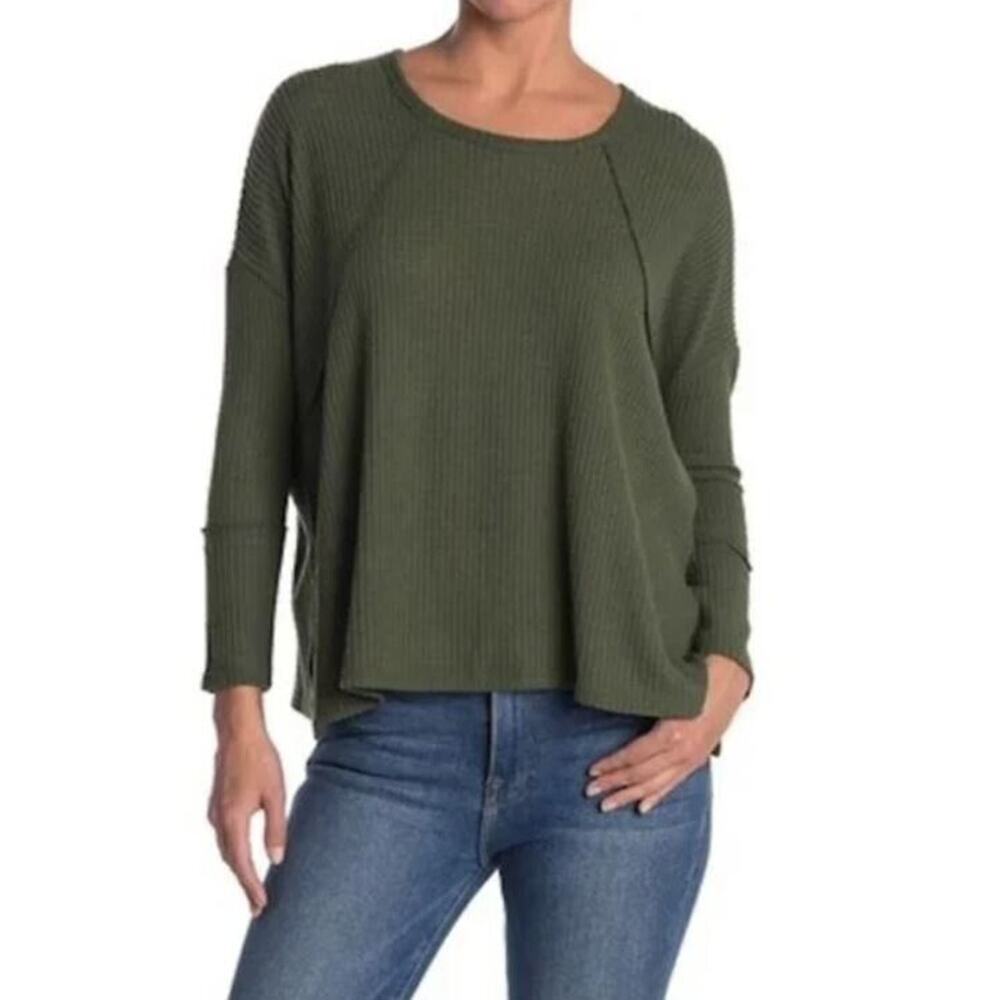 Forgotten Grace Women's Brushed Hacci Long Sleeve Exposed Seams Tunic in‎ Olive